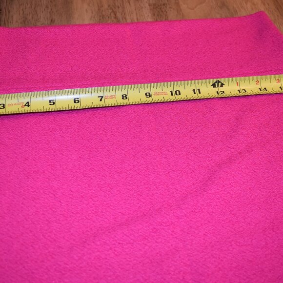 Medium Cassie Pencil Skirt Stretch Material $10 - Picture 5 of 9